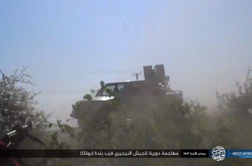  ولاية غرب إفريقية – صور: نتائج كمين استهدف دورية للجيش النيجيري المرتد قرب بلدة (بولكا) بمنطقة (برنو) في شمال نيجيريا