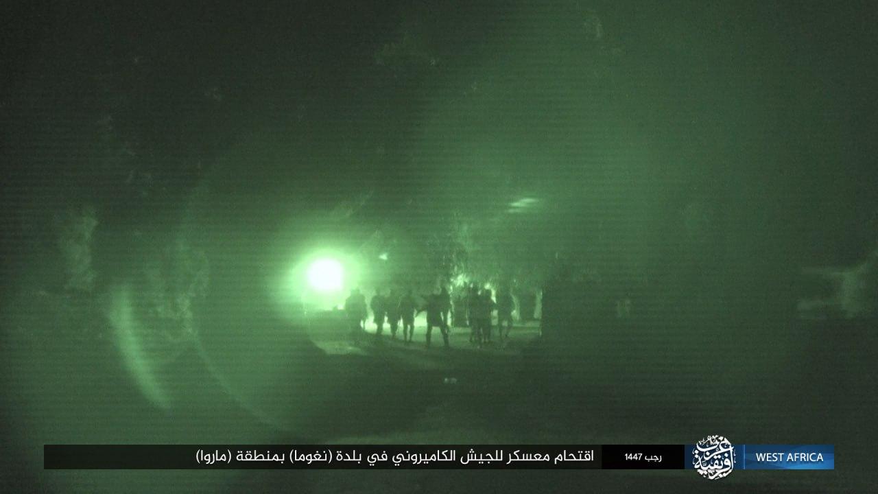 ولاية غرب إفريقية - صور: نتائج الهجوم على معسكر للجيش الكاميروني الكافر في بلدة (نغوما) بمنطقة (ماروا) أقصى شمال الكاميرون