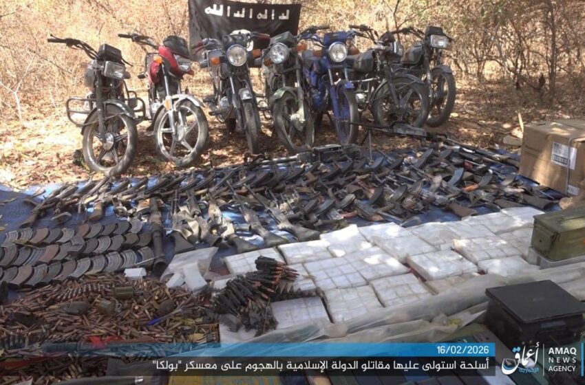  مقاتلو الدولة الإسلامية يقتحمون معسكر ‘بولكا’ للجيش النيجيري ويستولون على أسلحته شمال البلاد